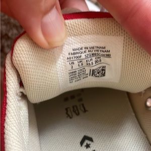 Red size 2 kids converse
